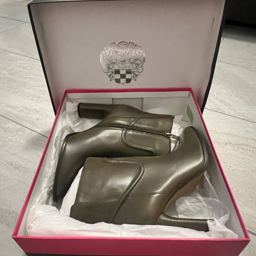 Olive Green Vince Camuto Ankle Boots